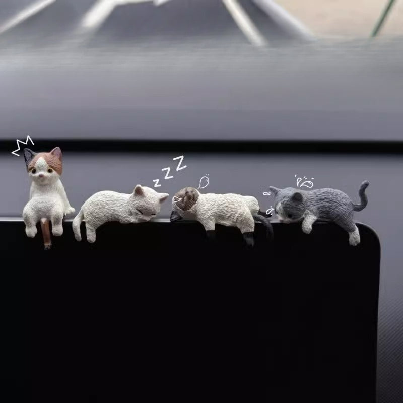 Hand-Painted Cat Car Screen Decor - Mini Therapeutic Dashboard Figures for Cozy Driving